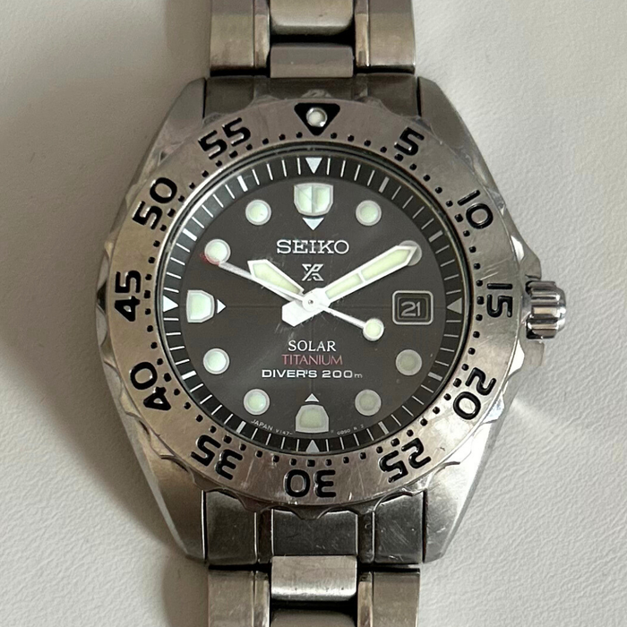 Vintage Seiko Prospex V147-0AG0 Solar Titanium Diver 200m with Box & Papers image 1
