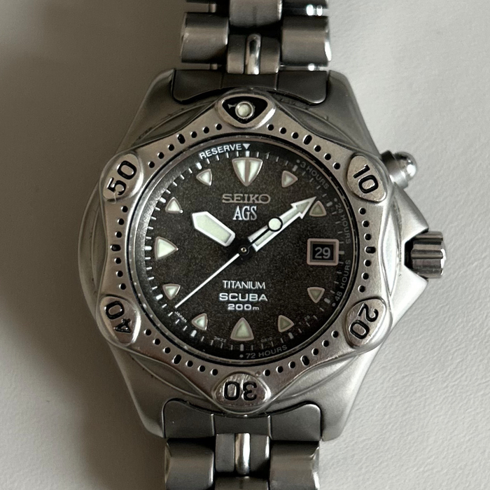 Seiko AGS 3M22 Kinetic Titanium Scuba 200m 38.4mm Vintage Watch image 1