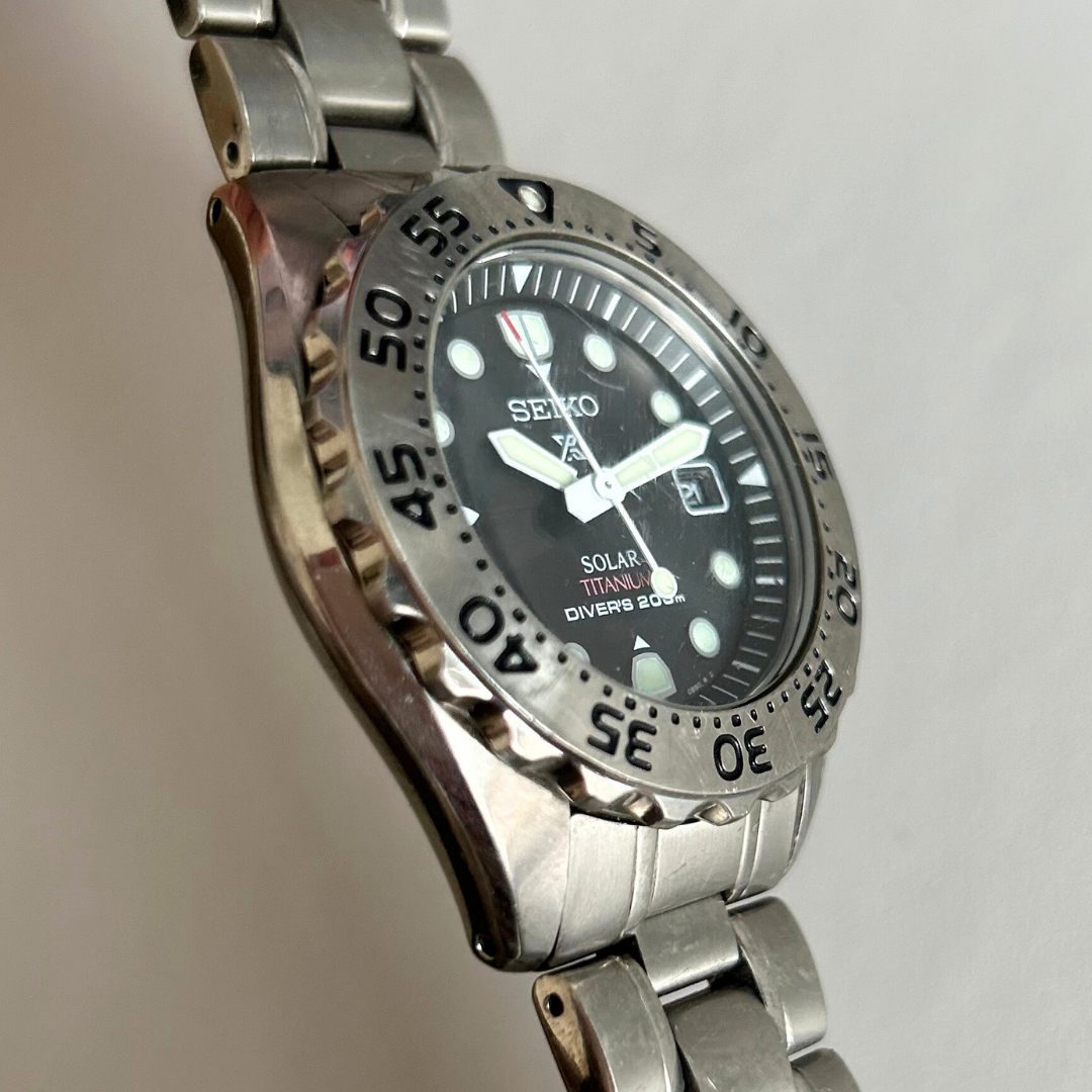 Vintage Seiko Prospex V147-0AG0 Solar Titanium Diver 200m with Box & Papers archive photo 2