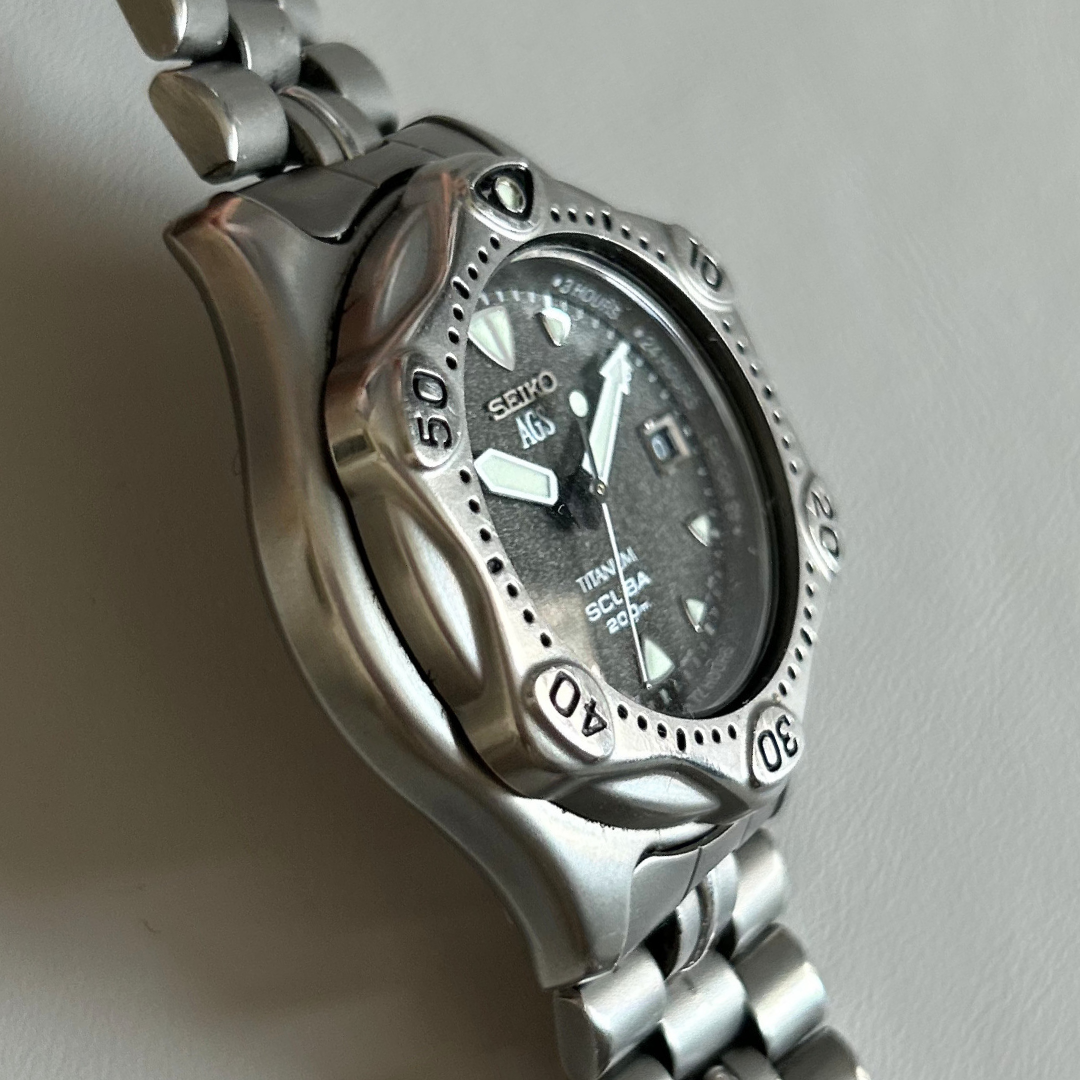 Seiko AGS 3M22 Kinetic Titanium Scuba 200m 38.4mm Vintage Watch archive photo 3