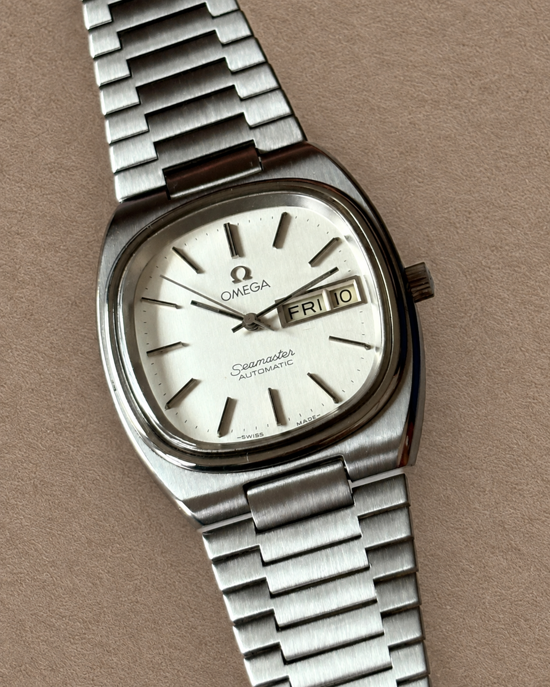 Omega Seamaster TV Day-Date Cal. 1020 Automatic Swiss Watch Steel Bracelet photo 3