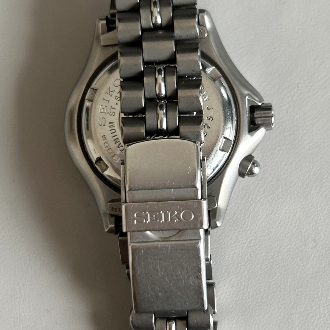 Seiko AGS 3M22 Kinetic Titanium Scuba 200m 38.4mm Vintage Watch archive photo 7