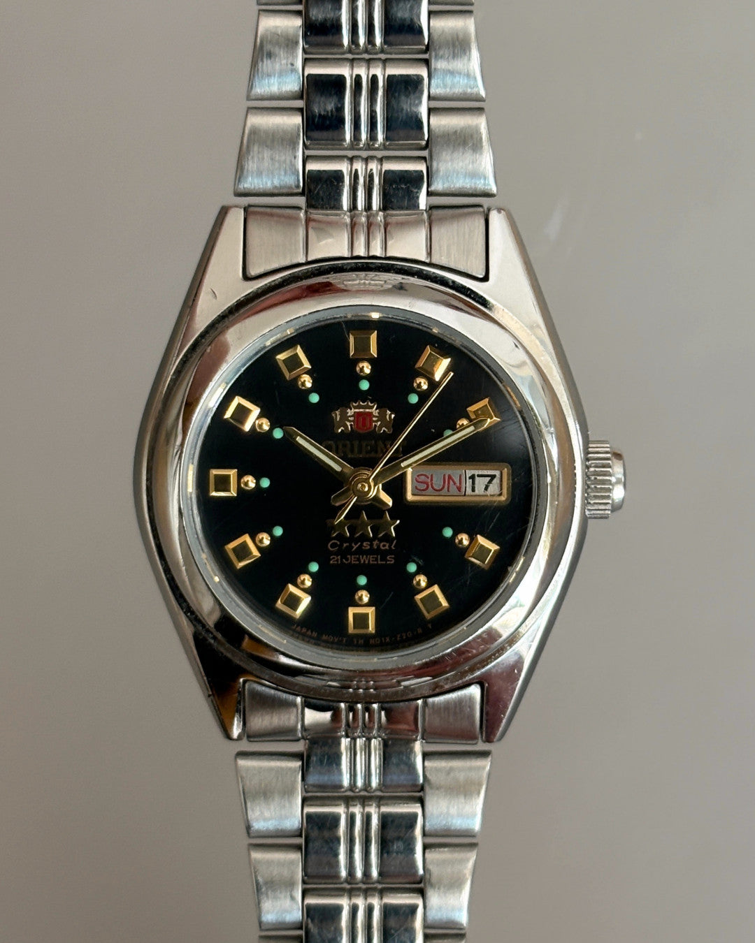 Orient 3 Star Black Dial 21J Automatic Day Date Vintage Watch Japan image 1