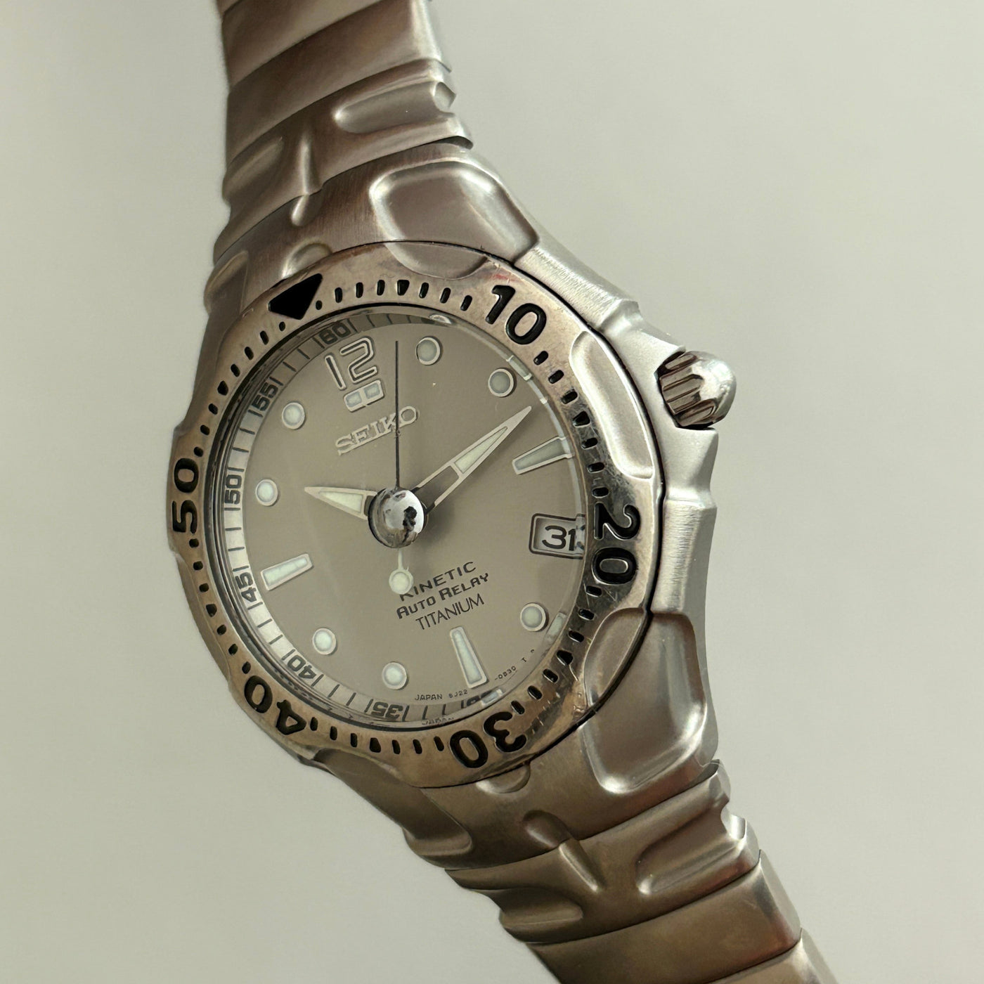 Seiko Kinetic Auto Relay 5J22-0B80 Titanium Men’s Watch 13J Japan image 4