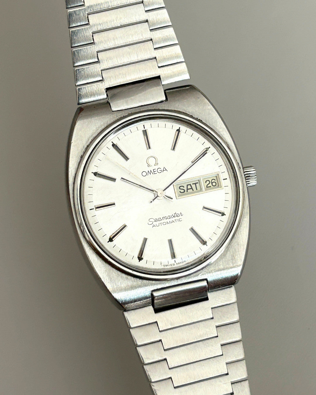 Omega Seamaster 166.0216 Day-Date Cal. 1020 35mm Automatic Watch Swiss Made image 2