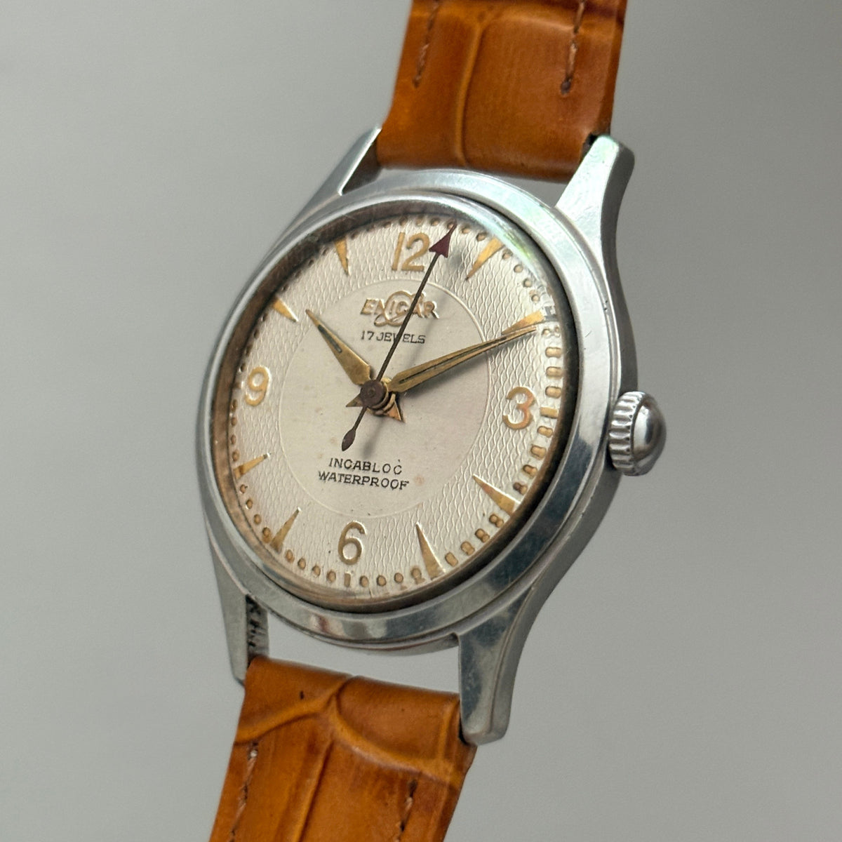 Vintage Swiss Enicar 17 Jewels Incabloc Hand-Wind Men’s Watch 30.5mm archive image 2