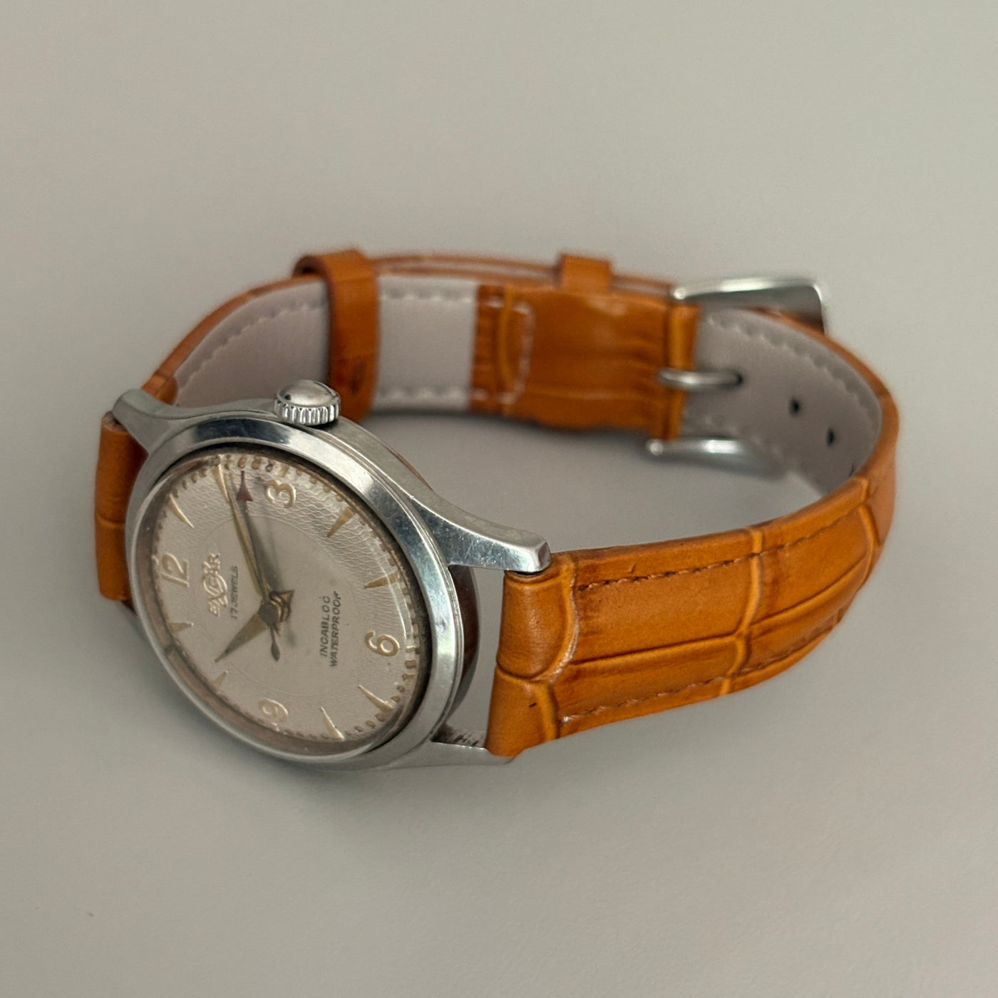 Vintage Swiss Enicar 17 Jewels Incabloc Hand-Wind Men’s Watch 30.5mm archive image 10