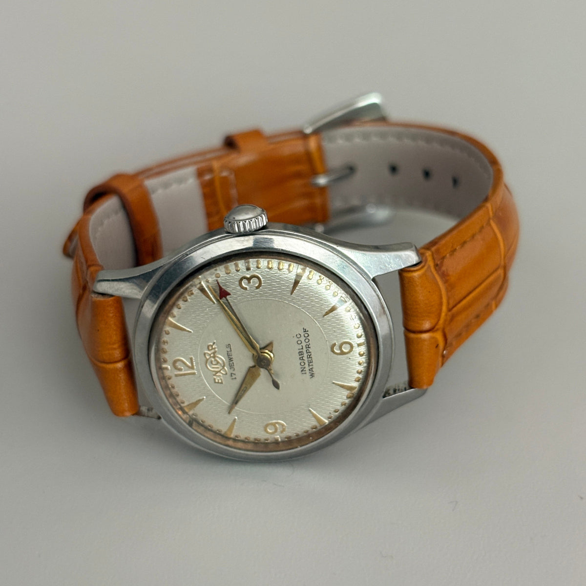 Vintage Swiss Enicar 17 Jewels Incabloc Hand-Wind Men’s Watch 30.5mm archive image 9