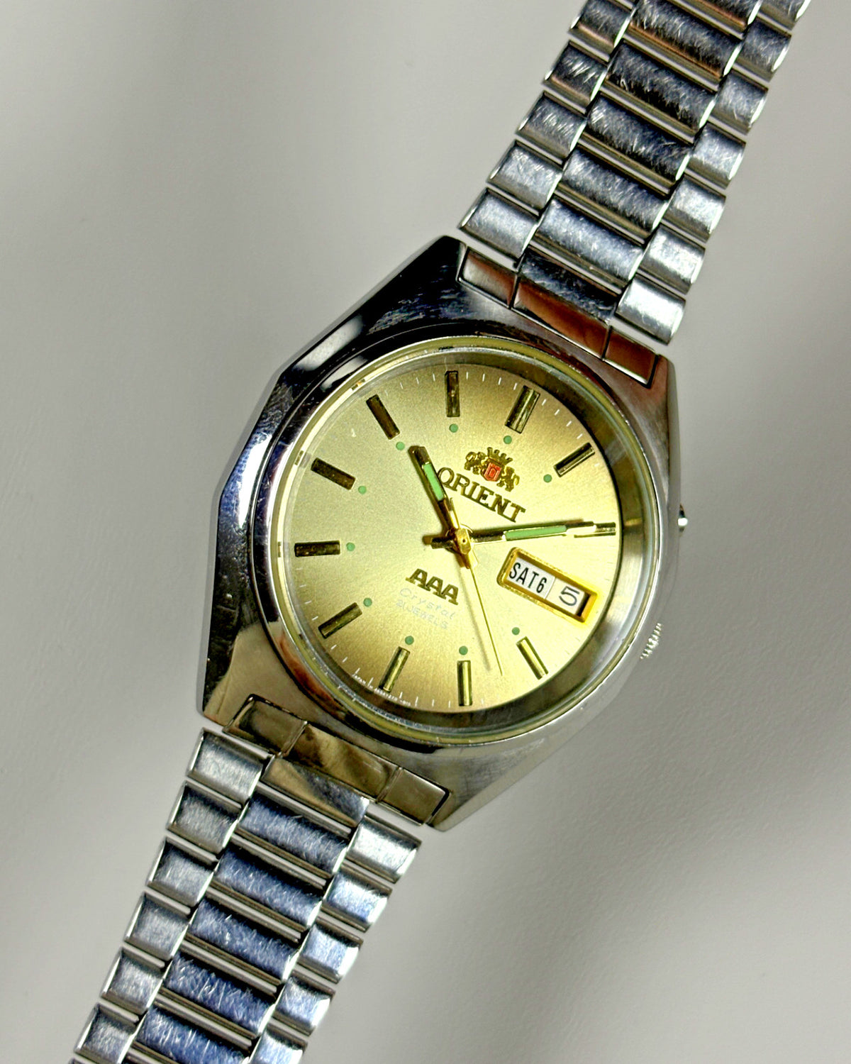 Orient AAA Crystal Golden Dial 21J Automatic Vintage Watch 1970s image 4
