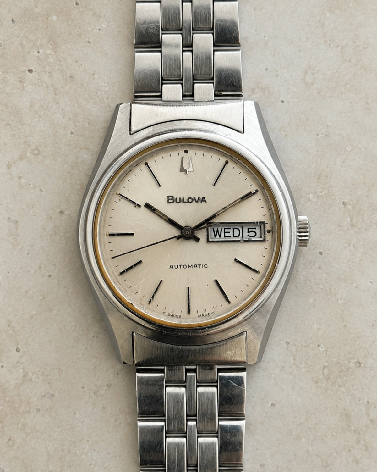 Bulova 1978 Day Date 17J Automatic Men’s Watch Original Bracelet image 1