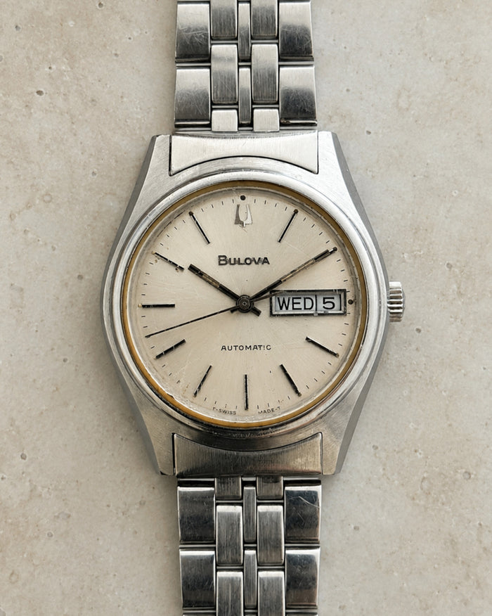 Bulova 1978 Day Date 17J Automatic Men’s Watch Original Bracelet image 1