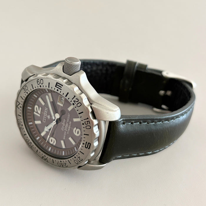 Citizen Promaster Titanium Eco-Drive 7872-H04449 43mm Men’s Watch Rare 200m image 9