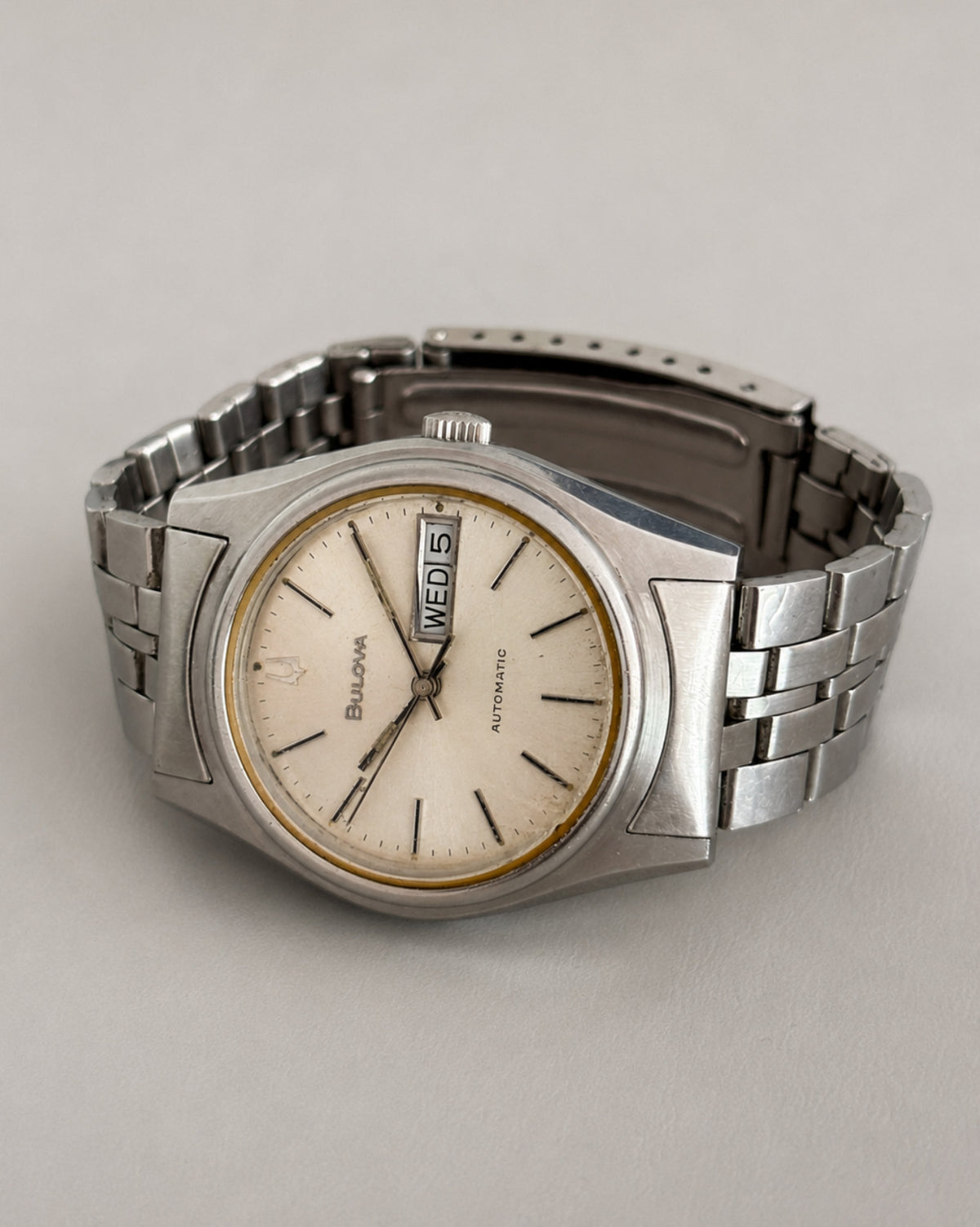 Bulova 1978 Day Date 17J Automatic Men’s Watch Original Bracelet image 9