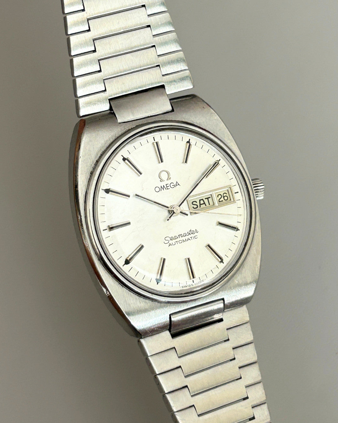 Omega Seamaster 166.0216 Day-Date Cal. 1020 35mm Automatic Watch Swiss Made image 3