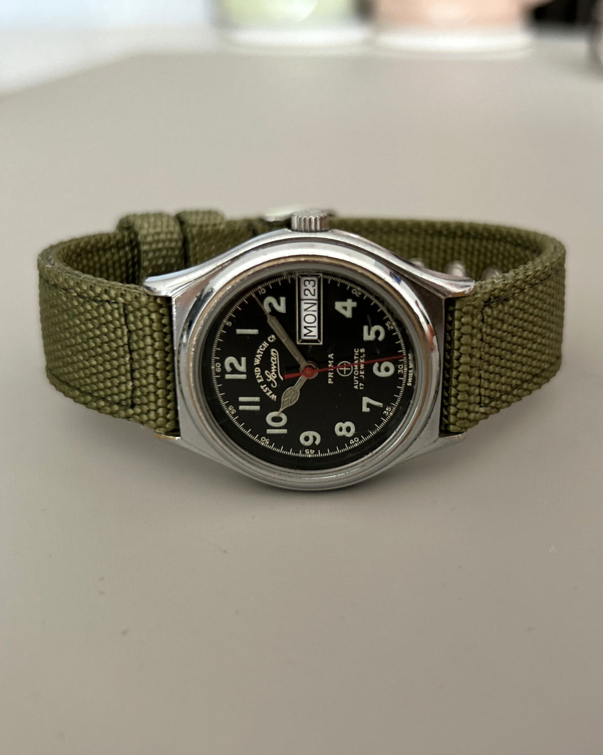 West End Sowar 17J Automatic 34mm Vintage Men’s Watch Swiss image 10