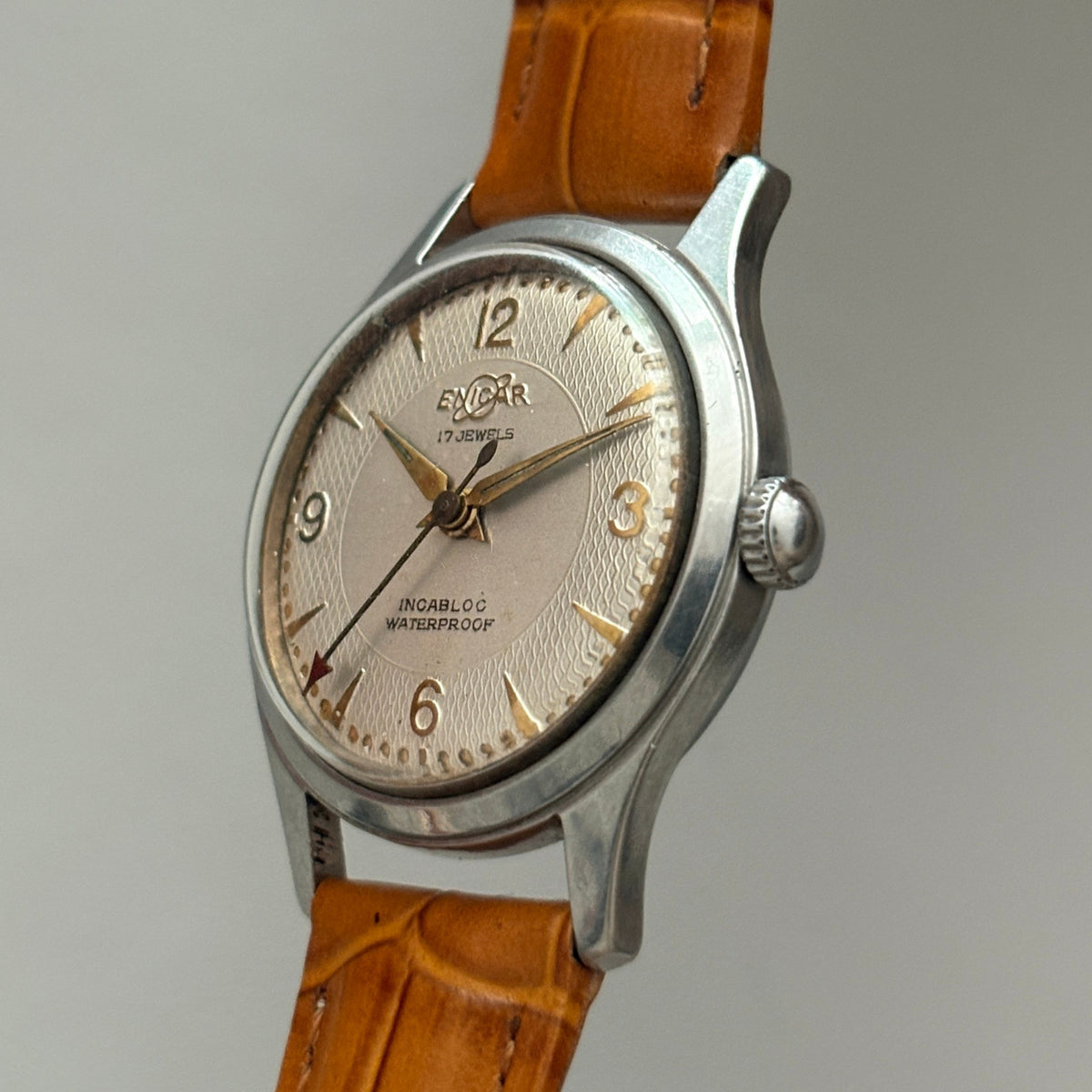 Vintage Swiss Enicar 17 Jewels Incabloc Hand-Wind Men’s Watch 30.5mm archive image 4